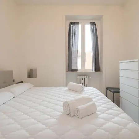 アパート Navigli-design District Modern Flat *