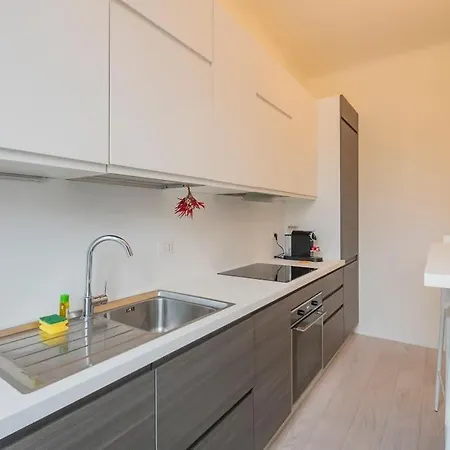 Navigli-design District Modern Flat